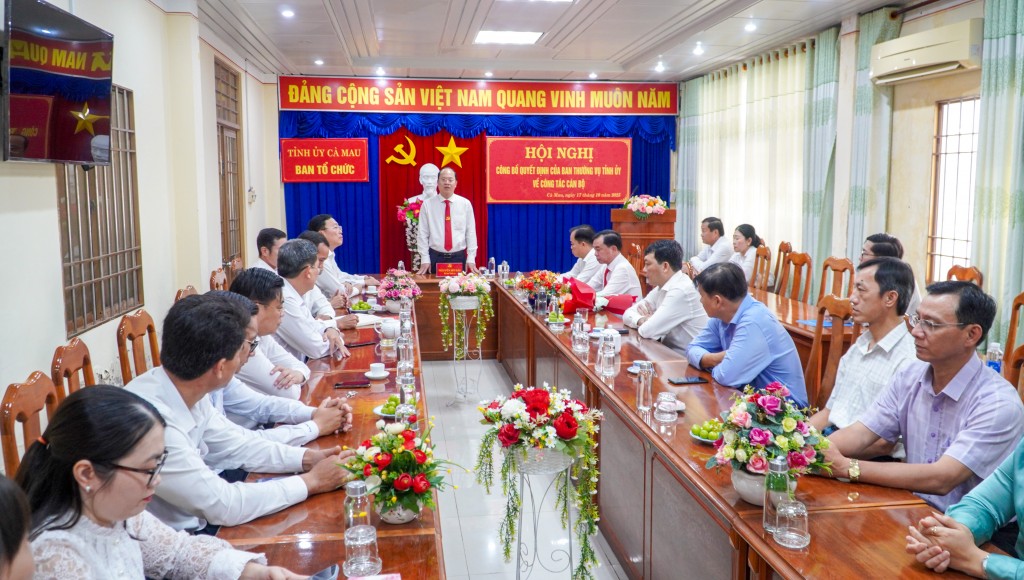Cà Mau phân công, bổ nhiệm cán bộ lãnh đạo chủ chốt