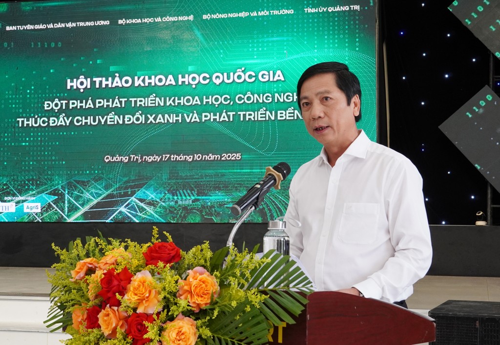 Phó Chủ tịch Thường trực UBND tỉnh Quảng Trị phát biểu chào mừng