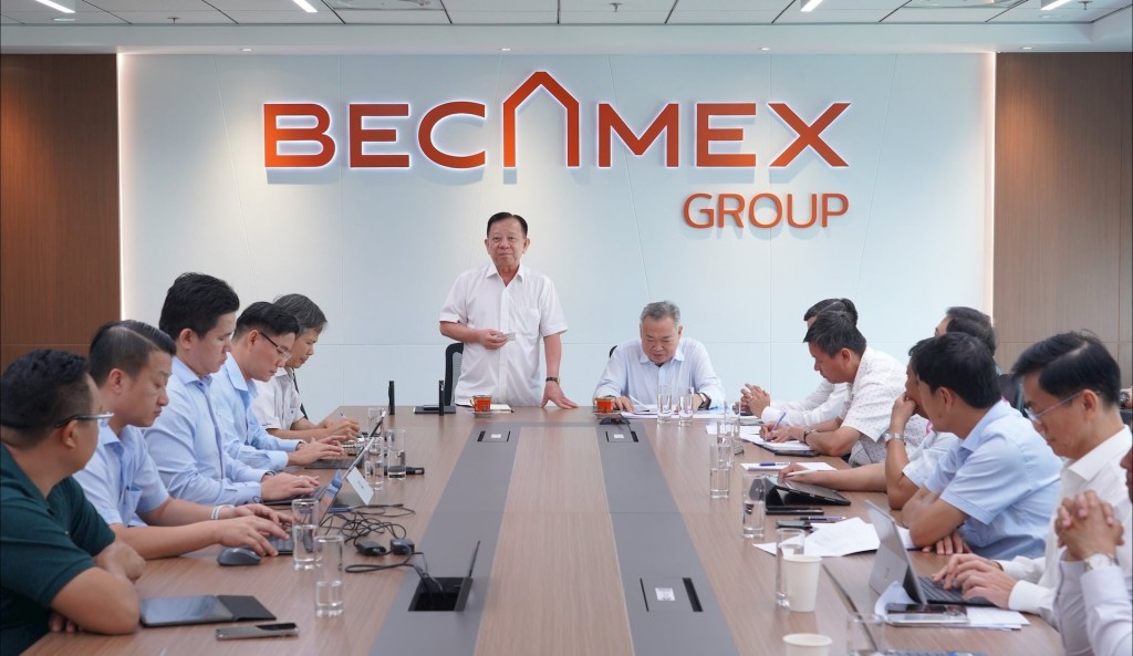 Chủ tịch HĐQT Tập đoàn Becamex IDC Nguyễn Văn Hùng khẳng định tinh thần hợp tác và đồng hành cùng ngành điện trong thời gian tới.