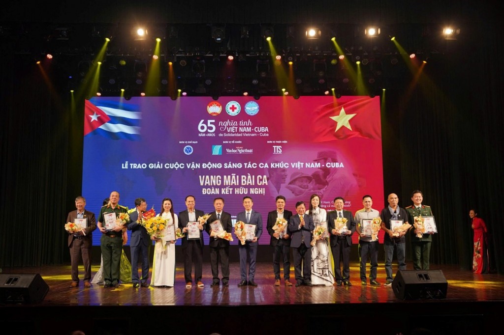 Việt Nam - Cuba, Nghĩa tình xanh: Tri ân tình hữu nghị son sắt giữa hai dân tộc