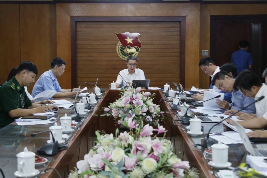 Tuyên dương 80 giáo viên trong chương trình “Chia sẻ cùng thầy cô