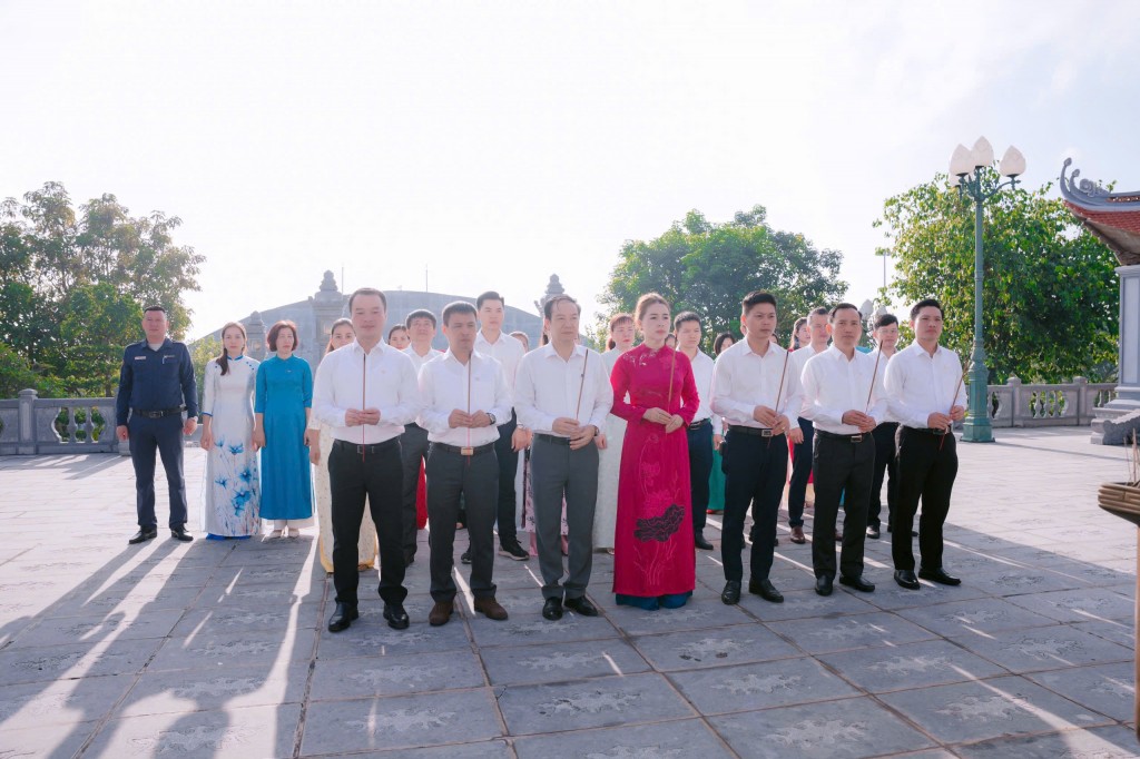 hững “đóa hoa Tân Đệ”ệ tỏa hương trong hành trình 95 năm Ngày Phụ nữ Việt Nam