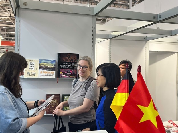 Dấu ấn Không gian sách và văn hóa Hà Nội tại Hội sách quốc tế Frankfurt năm 2025