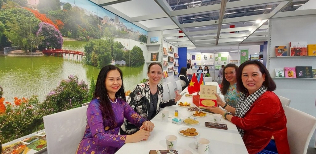 Dấu ấn Không gian sách và văn hóa Hà Nội tại Hội sách quốc tế Frankfurt năm 2025