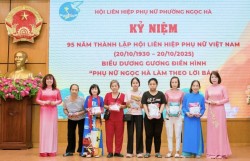 95 tấm áo dài và câu chuyện lan tỏa yêu thương