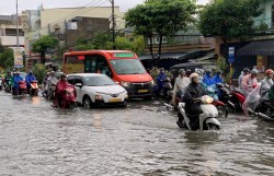 Huế và Đà Nẵng kích hoạt phương án phòng, chống mưa lớn