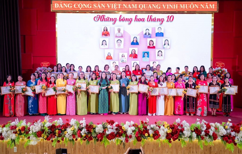 Đây là những phụ nữ tận tụy, trách nhiệm, sáng tạo, đóng góp tích cực vào phong trào phụ nữ, xây dựng nông thôn mới