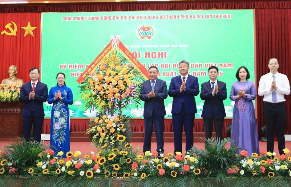 Phát huy truyền thống, giữ vững vai trò “cầu nối” giữa nông dân và thị trường