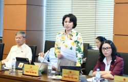 Cần hướng dẫn pháp luật cụ thể hơn cho trạm y tế xã