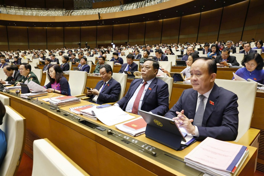 Thể hiện sự đổi mới vượt trội về tư duy quản lý, đào tạo Thể hiện sự đổi mới vượt trội về tư duy quản lý, đào tạo