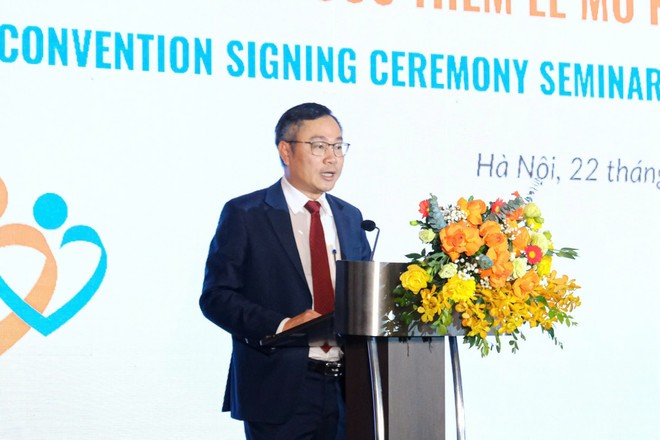 Đại tá Lê Hoàng Dương, Phó Cục trưởng Cục Đối ngoại (Bộ Công an) chia sẻ thông tin về các hoạt động của Việt Nam tại hội thảo. (Ảnh: PV/Vietnam+)