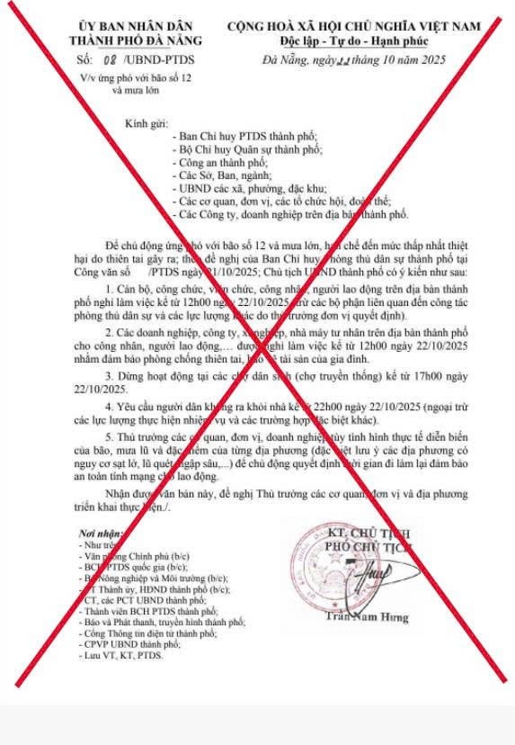 Công an TP Đà Nẵng xác nhận văn bản yêu cầu cán bộ công chức nghỉ làm, chợ dừng hoạt động lan truyền trên mạng là giả mạo.