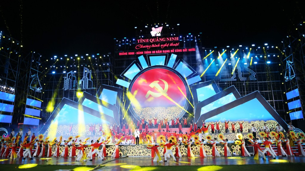 Chương trình được tổ chức với quy mô lớn nhất từ trước đến nay