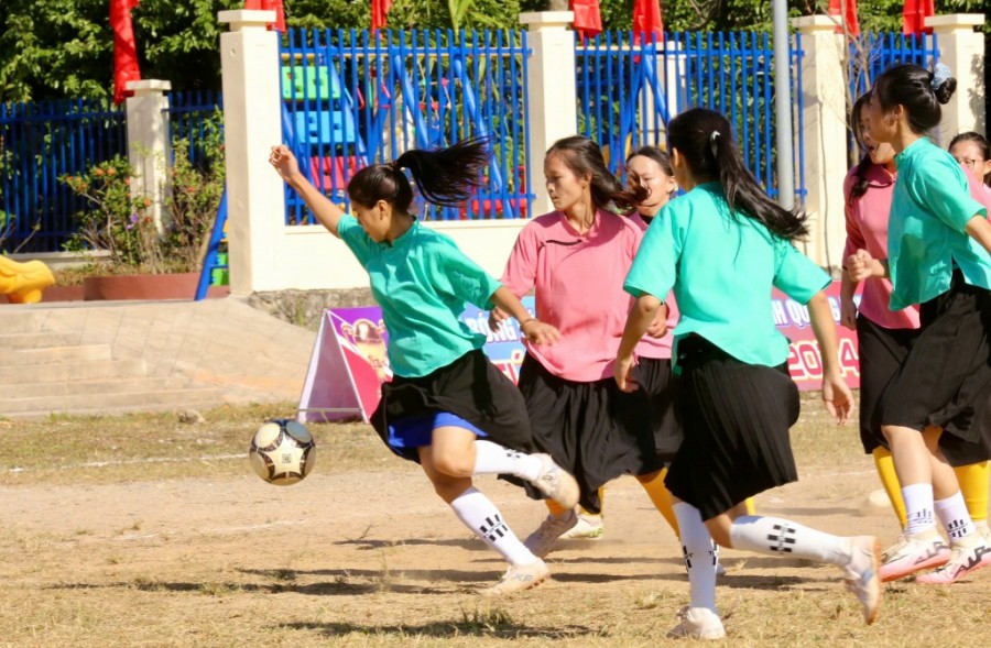 Quảng Ninh tổ chức Giải Bóng đá nữ các dân tộc thiểu số