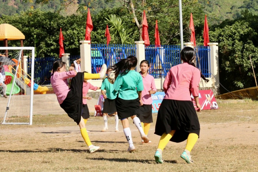 Quảng Ninh tổ chức Giải Bóng đá nữ các dân tộc thiểu số