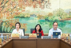 Tạo hành lang pháp lý cho quá trình đổi mới toàn diện giáo dục