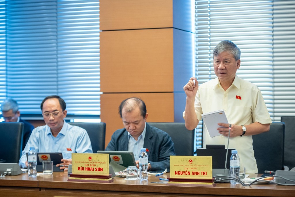 Tháng 11 sẽ có phương án về bộ sách giáo khoa chuẩn toàn quốc