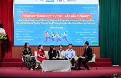 Standard Chartered thúc đẩy giáo dục tài chính cho giới trẻ Việt Nam qua dự án “Tự tin lập nghiệp”