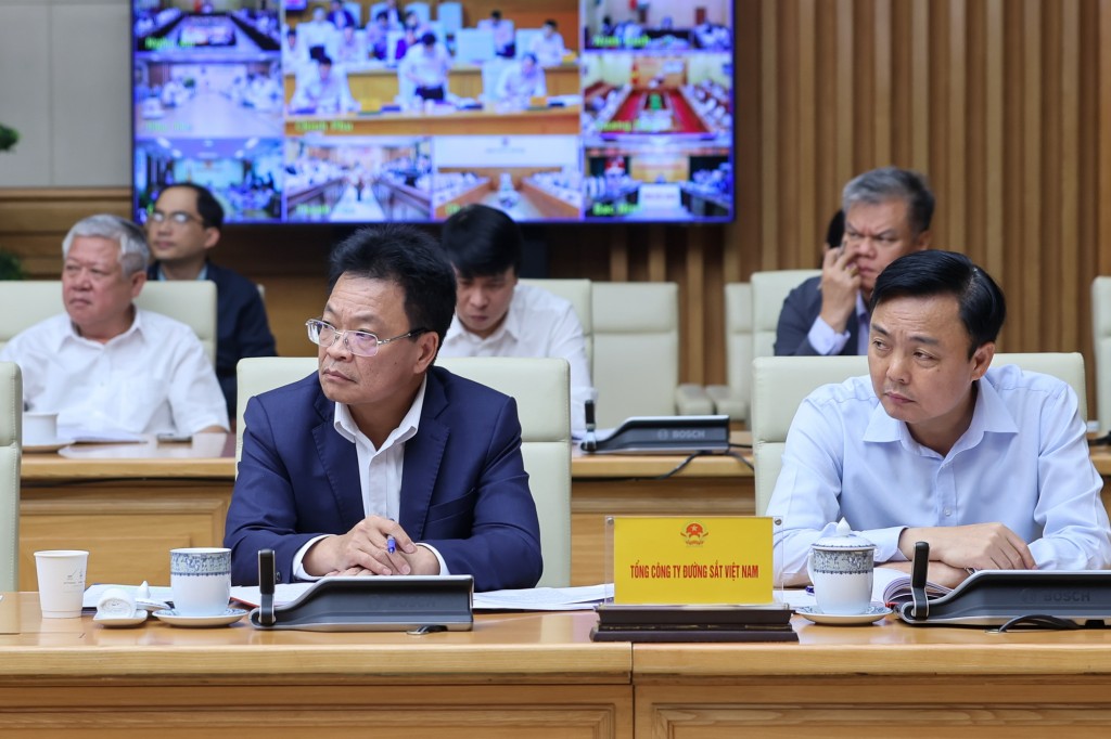 Chủ động, tích cực thúc đẩy các dự án đường sắt và chuyển giao, phát triển công nghệ Chủ động, tích cực thúc đẩy các dự án đường sắt và chuyển giao, phát triển công nghệ