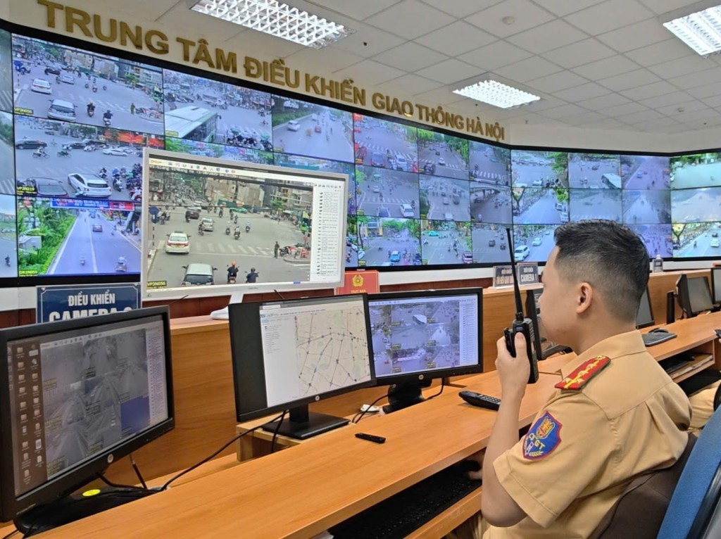 Tháng 12/2025, Hà Nội vận hành đồng loạt camera AI giám sát giao thông Tháng 12/2025, Hà Nội vận hành đồng loạt camera AI giám sát giao thông