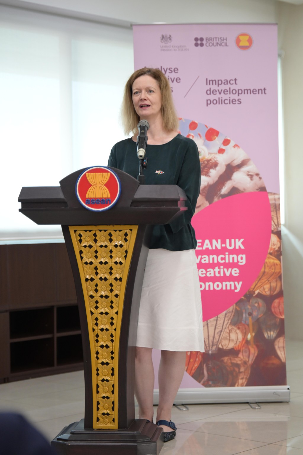 Tinh thần lạc quan của công chúng và những khoảng trống chính sách Tinh thần lạc quan của công chúng và những khoảng trống chính sách