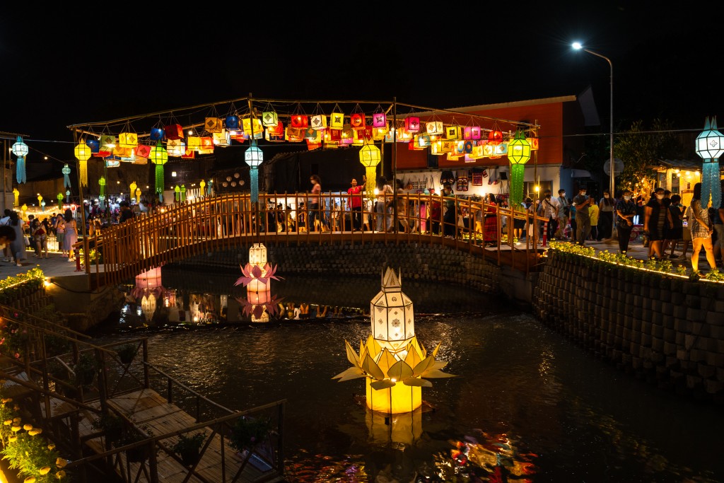 Lễ hội loykrathong tại kênh Khlong Mae Kha tỉnh Chiang Mai (hình ảnh từ TAT)