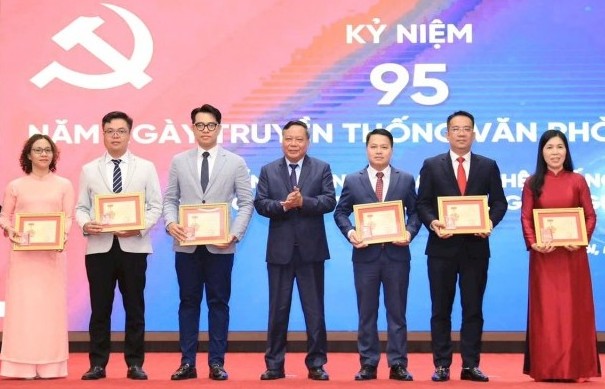 Đổi mới tư duy tham mưu, đi đầu trong chuyển đổi số