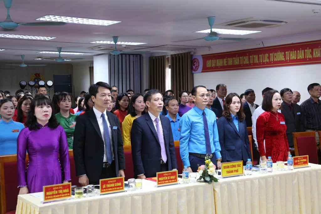 Các đại biểu tham dự đại hội