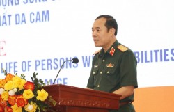 Tăng cường chăm sóc, phục hồi chức năng, hỗ trợ sinh kế, tâm lý với người khuyết tật