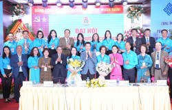 Tiên phong chuyển đổi số, gắn phong trào thi đua với chăm lo người lao động