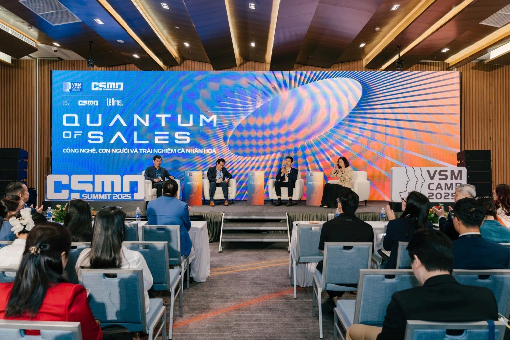 VSMCamp &amp; CSMOSummit: Đại hội ngành Sales và Marketing toàn quốc