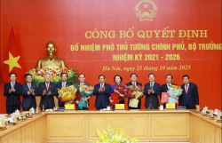 Thủ tướng Phạm Minh Chính trao quyết định bổ nhiệm và giao nhiệm vụ cho 2 Phó Thủ tướng, 3 Bộ trưởng