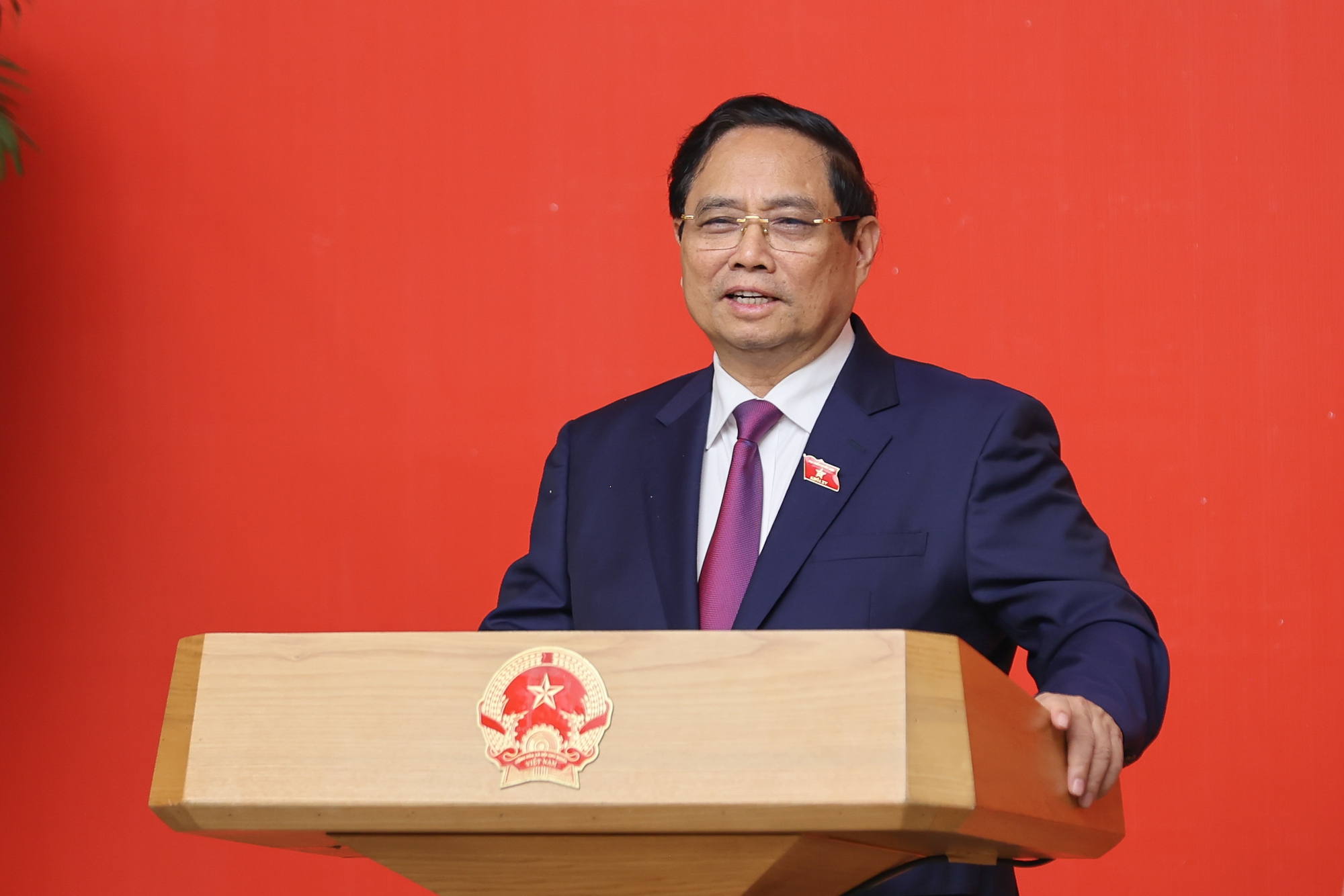 Thủ tướng Phạm Minh Chính trao quyết định bổ nhiệm và giao nhiệm vụ cho 2 Phó Thủ tướng, 3 Bộ trưởng Thủ tướng Phạm Minh Chính trao quyết định bổ nhiệm và giao nhiệm vụ cho 2 Phó Thủ tướng, 3 Bộ trưởng