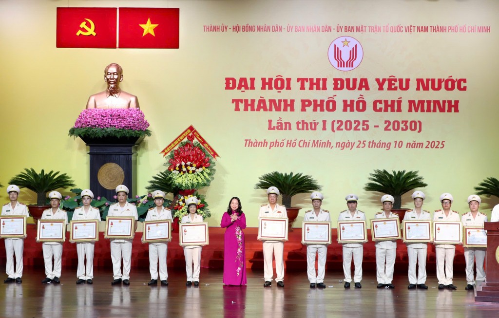 TP Hồ Chí Minh phát huy tinh thần thi đua yêu nước