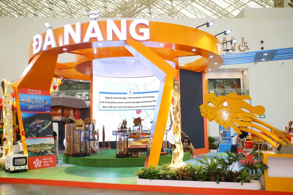 Hội chợ Mùa Thu lần thứ nhất - 2025 trước giờ khai mạc