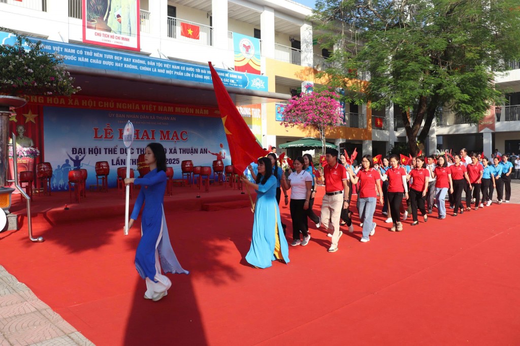 Gần 1.000 vận động viên tham gia Đại hội Thể dục Thể thao xã Thuận An lần thứ I