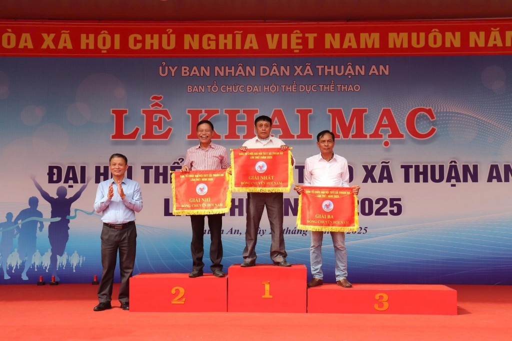 Gần 1.000 vận động viên tham gia Đại hội Thể dục Thể thao xã Thuận An lần thứ I
