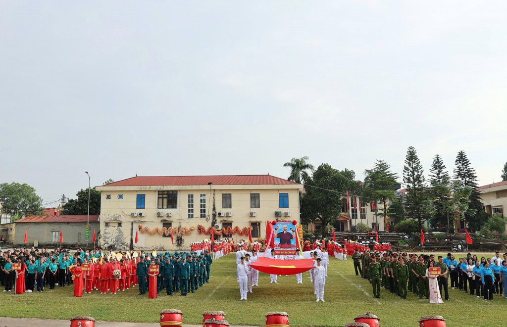 Rộn ràng Lễ khai mạc Đại hội Thể dục thể thao xã Xuân Mai  Rộn ràng Lễ khai mạc Đại hội Thể dục thể thao xã Xuân Mai