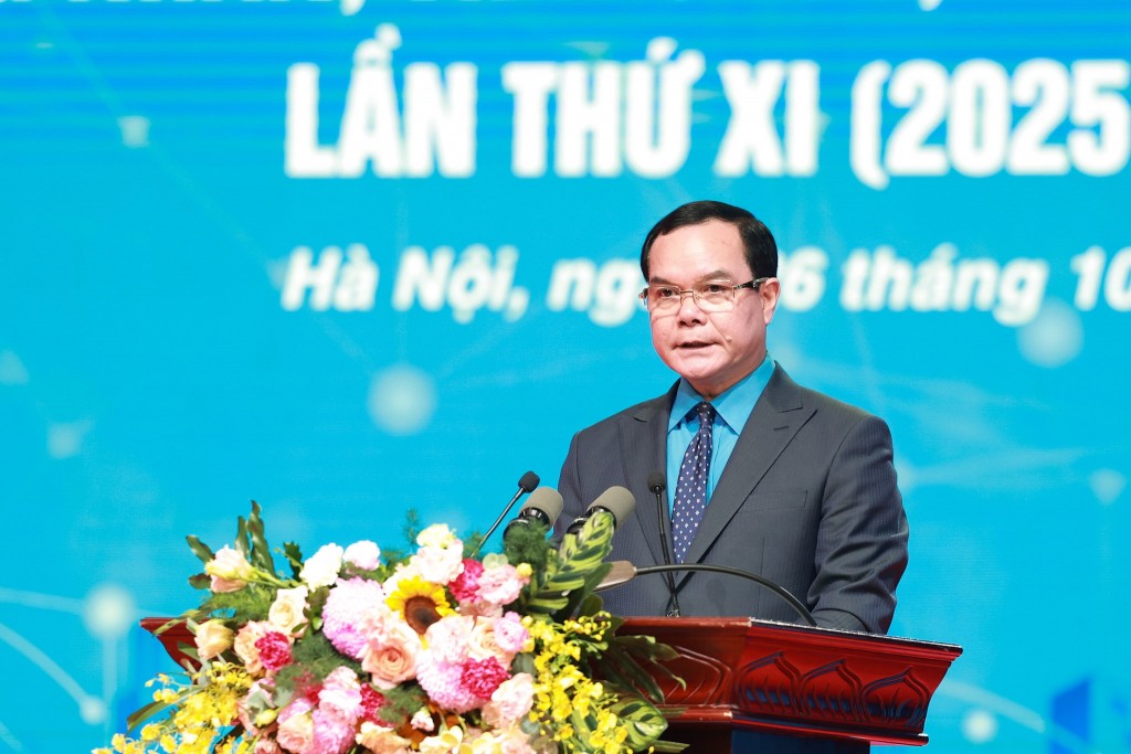 Thi đua đổi mới sáng tạo, nâng cao năng suất lao động, vững tin bước vào kỷ nguyên mới Thi đua đổi mới sáng tạo, nâng cao năng suất lao động, vững tin bước vào kỷ nguyên mới
