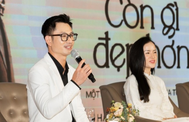 MV cover  “Còn gì đẹp hơn” bày tỏ lời tri ân đất nước