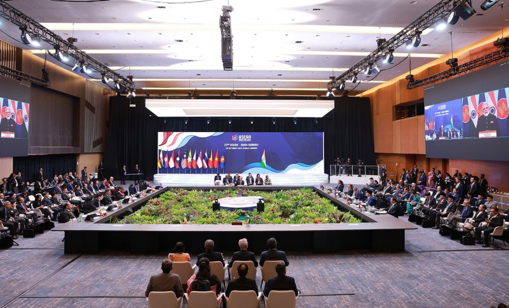 Thủ tướng Phạm Minh Chính cùng các nhà lãnh đạo ASEAN và Thủ tướng Ấn Độ Narendra Modi tham dự Hội nghị Cấp cao ASEAN - Ấn Độ lần thứ 22 - Ảnh: TTXVN Thủ tướng Phạm Minh Chính cùng các nhà lãnh đạo ASEAN và Thủ tướng Ấn Độ Narendra Modi tham dự Hội nghị Cấp cao ASEAN - Ấn Độ lần thứ 22 - Ảnh: TTXVN