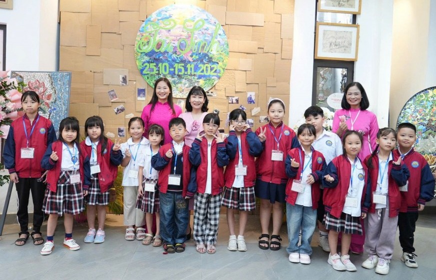 Gieo vào tâm hồn trẻ nhỏ hạt giống sáng tạo và lối sống xanh