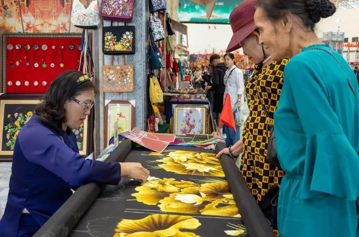 Ngàn lẻ một điểm “phải đến” tại siêu hội chợ quy mô khủng nhất từ trước tới nay Ngàn lẻ một điểm “phải đến” tại siêu hội chợ quy mô khủng nhất từ trước tới nay