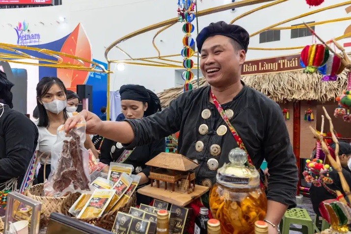 Ngàn lẻ một điểm “phải đến” tại siêu hội chợ quy mô khủng nhất từ trước tới nay Ngàn lẻ một điểm “phải đến” tại siêu hội chợ quy mô khủng nhất từ trước tới nay