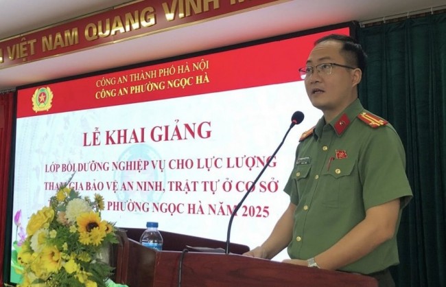 Công an phường Ngọc Hà khai giảng lớp huấn luyện, bồi dưỡng chính trị