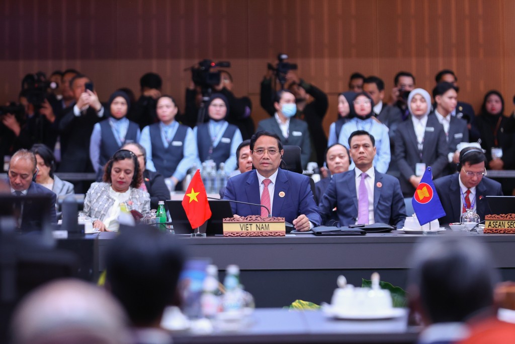 Thủ tướng Chính phủ đề xuất ba định hướng chiến lược nhằm thúc đẩy mạnh mẽ quan hệ ASEAN-Trung Quốc thời gian tới - Ảnh: VGP/Nhật Bắc