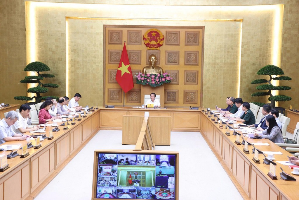 Phó Thủ tướng Trần Hồng Hà chủ trì phiên họp thứ 19 Ban Chỉ đạo quốc gia về phòng, chống khai thác hải sản bất hợp pháp, không báo cáo, không theo quy định (IUU) - Ảnh: VGP/Minh Khôi