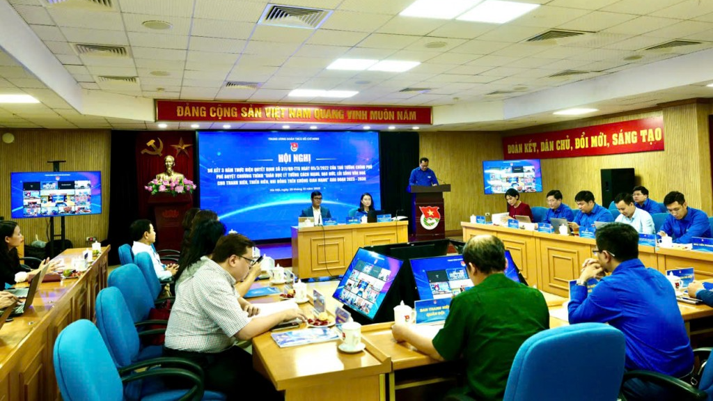 Toàn cảnh hội nghị Toàn cảnh hội nghị