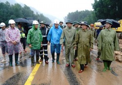 Khẩn trương khắc phục sạt lở trên cao tốc La Sơn - Hòa Liên