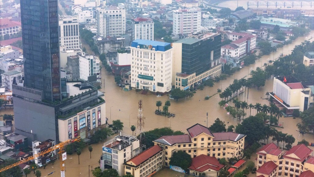 Triển khai khắc phục hậu quả thiên tai với tinh thần khẩn trương nhất, quyết liệt nhất, hiệu quả nhất Triển khai khắc phục hậu quả thiên tai với tinh thần khẩn trương nhất, quyết liệt nhất, hiệu quả nhất